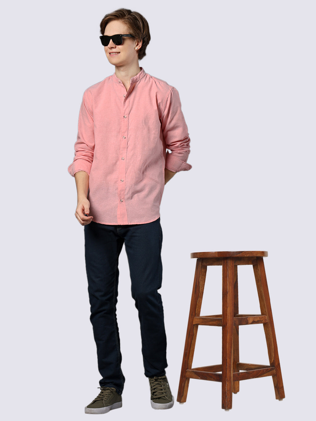 Men's Peach Solid Pure Cotton Comfort Fit Shirt