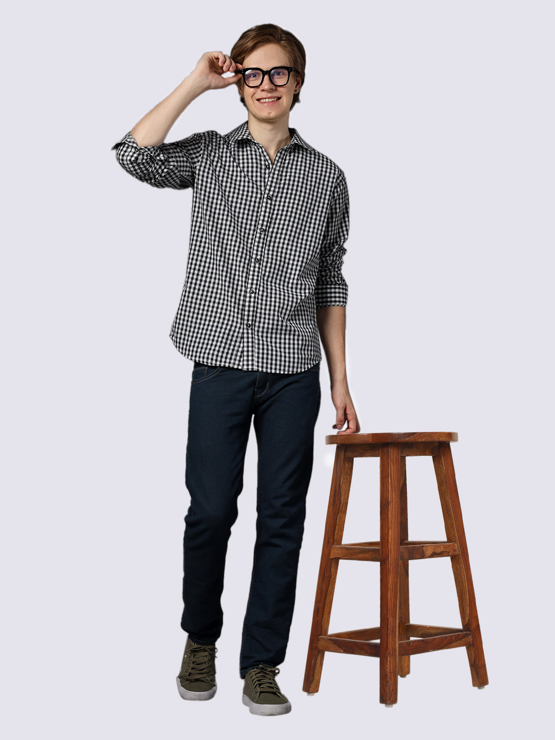 Men's Full Sleeve Black Checked Pure Cotton Comfort Fit Shirt