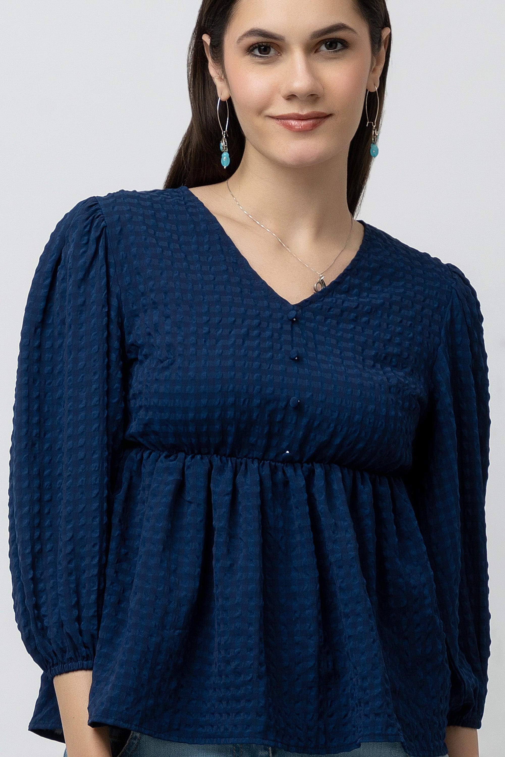 Women's V Neckline Textured Peplum Top